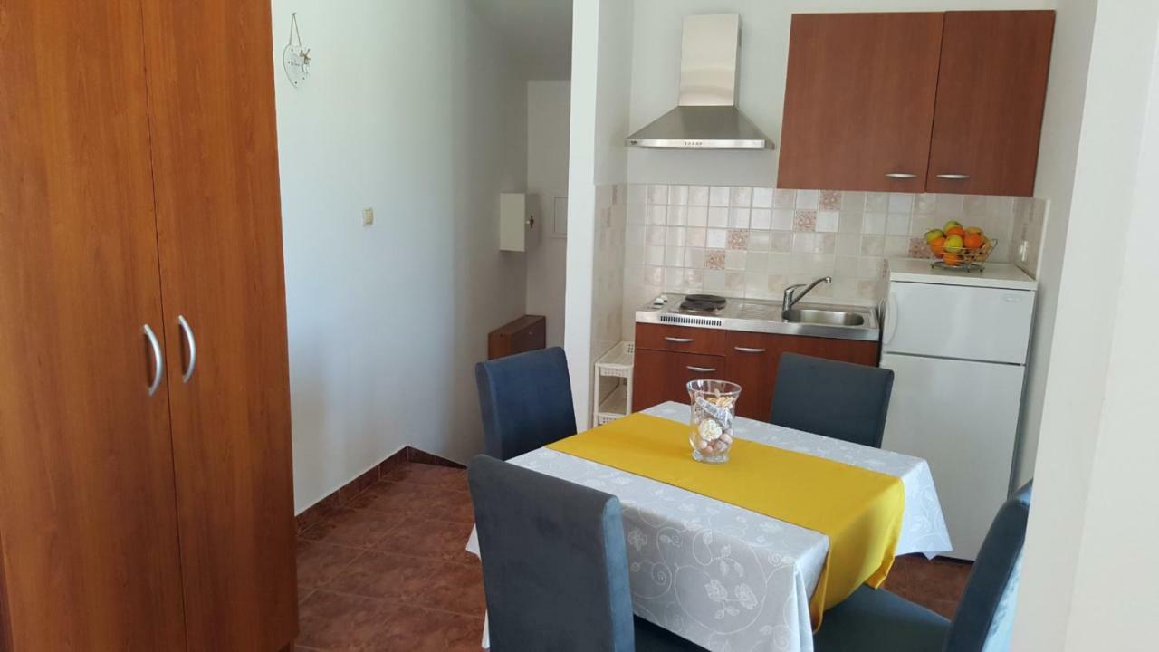 Apartments Antunovic Rogoznica  Exterior photo